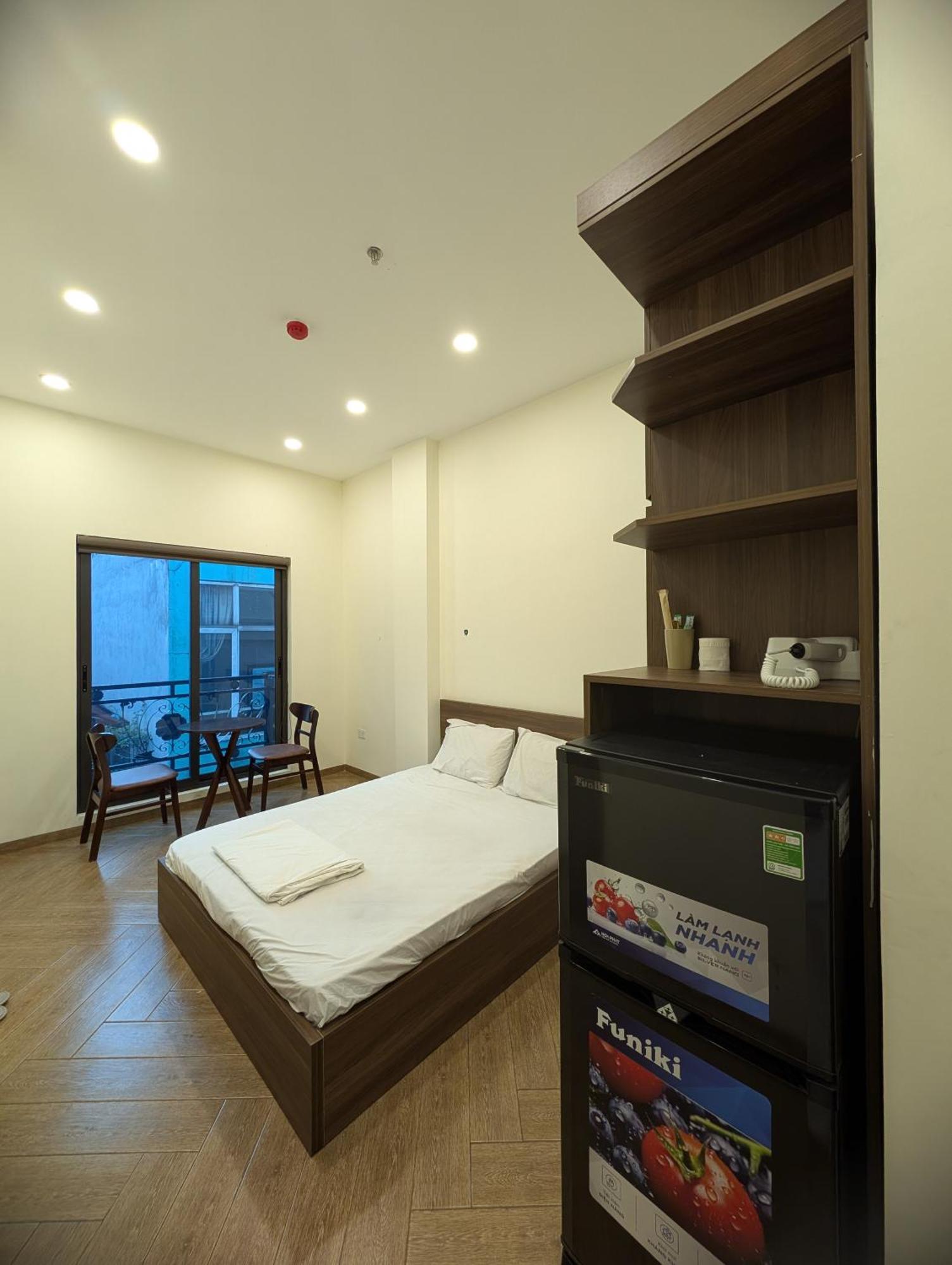 Era Apartment 158 Nguyen Khanh Toan Hanoi Esterno foto