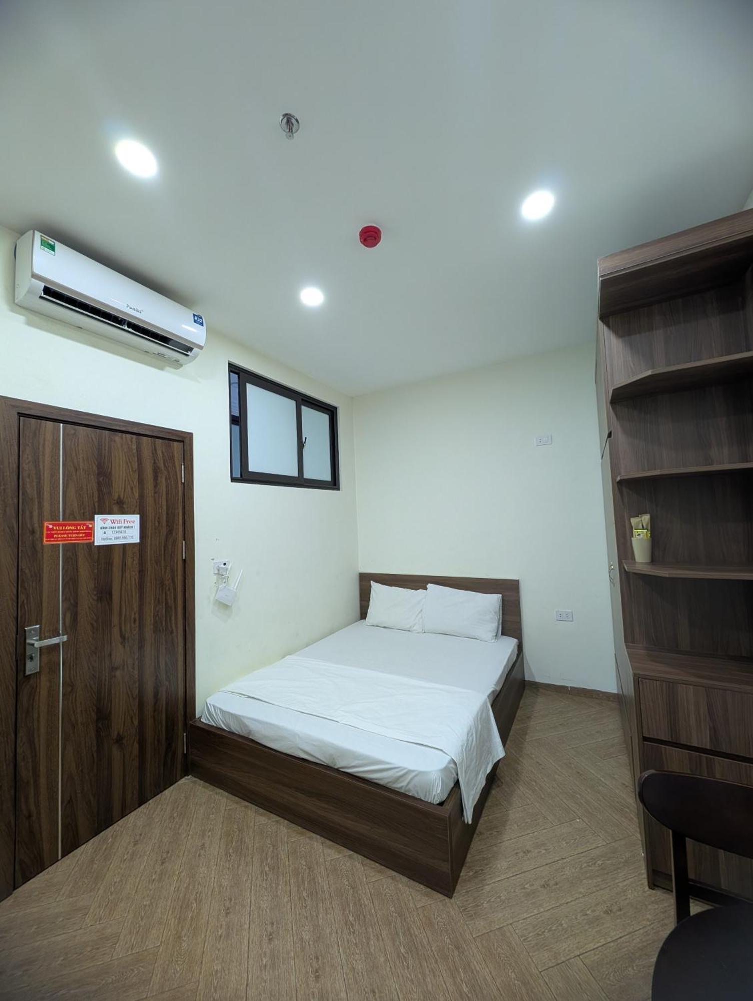 Era Apartment 158 Nguyen Khanh Toan Hanoi Esterno foto