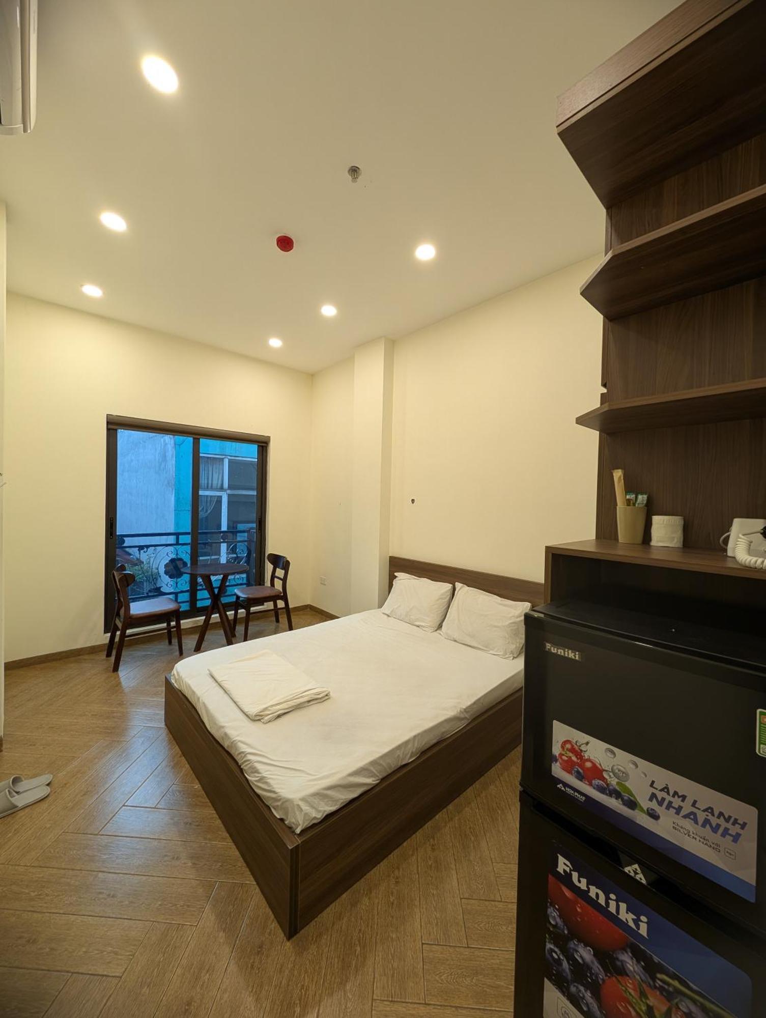 Era Apartment 158 Nguyen Khanh Toan Hanoi Esterno foto